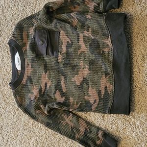 Waffle knit long sleeve shirt